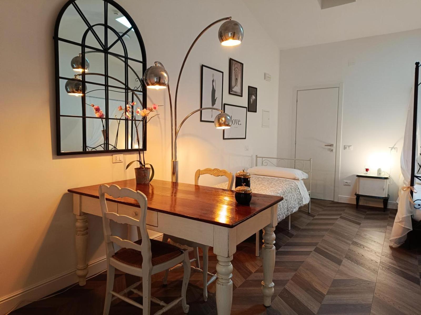 Garda Relais Antica Romelia Bed and Breakfast Montichiari Exteriör bild