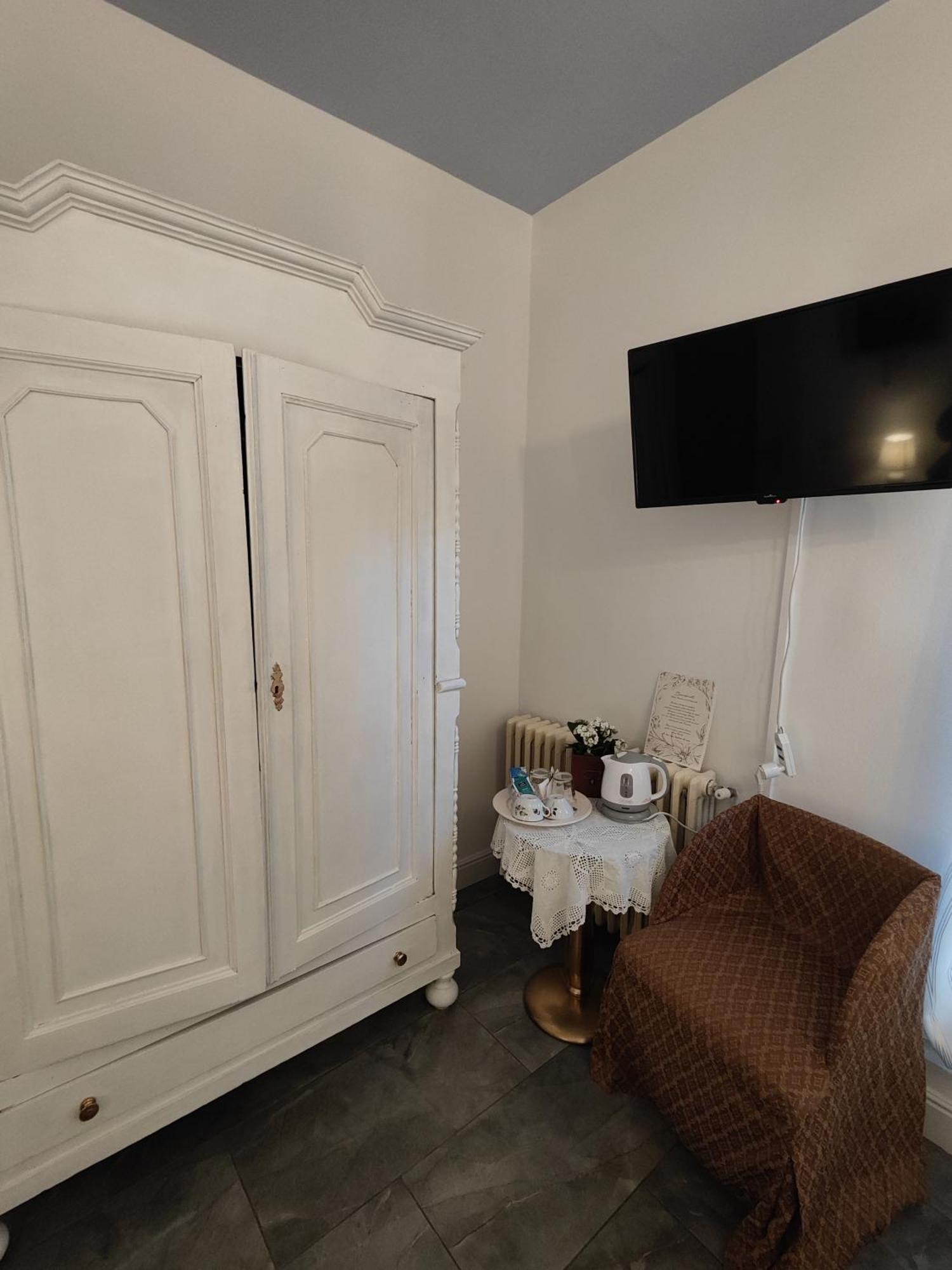 Garda Relais Antica Romelia Bed and Breakfast Montichiari Exteriör bild