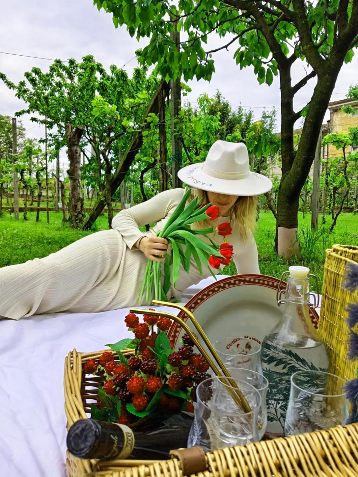 Garda Relais Antica Romelia Bed and Breakfast Montichiari Exteriör bild