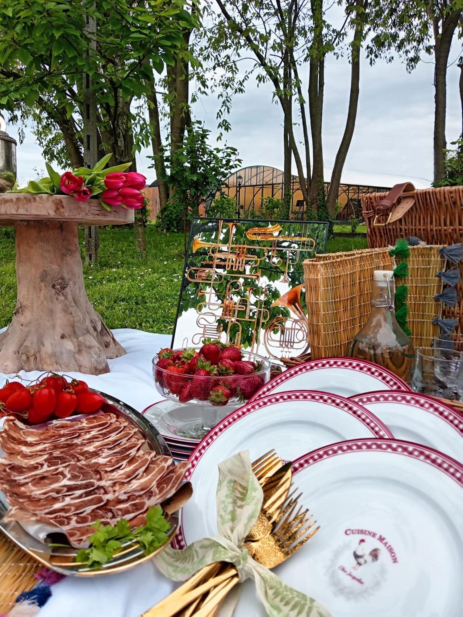 Garda Relais Antica Romelia Bed and Breakfast Montichiari Exteriör bild